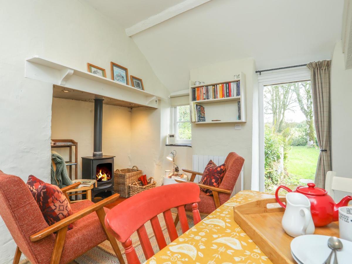 Ffrwd Cottage Bodorgan Bagian luar foto